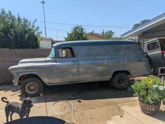 Chevrolet Chevy 1957 1 ton Panel truck, Original V8 283