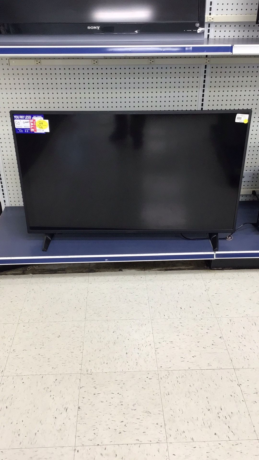 Insignia 50” TV