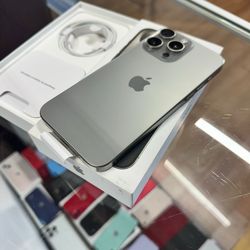 iPhone 15 Pro Max titanium