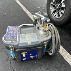 Graco  FinishPro HVLP 9.5 Paint Sprayer w/ EDGE Spray Gun Box 