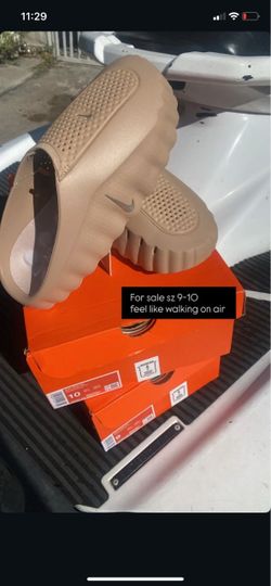 Nike minds size 9-10 $200