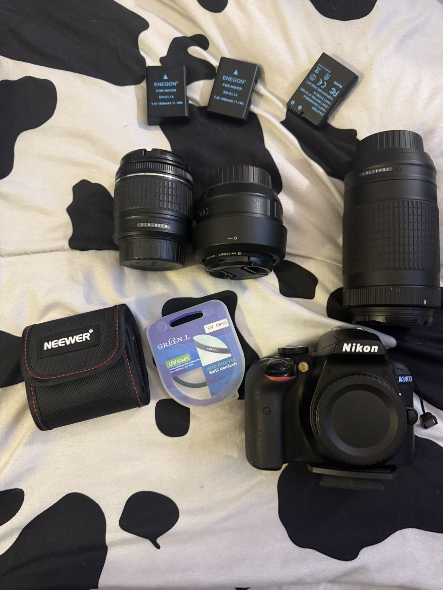 Nikon D3400
