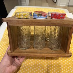 Pioneer Woman Spice Rack - Sweet Rose Acacia Wood & 6 Jars