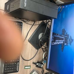 Dell Precision Tower 3420 Corei5-7500 3.4ghe 8gb Ram  500gb Hdd Win 11 23”  Monitor WiFi