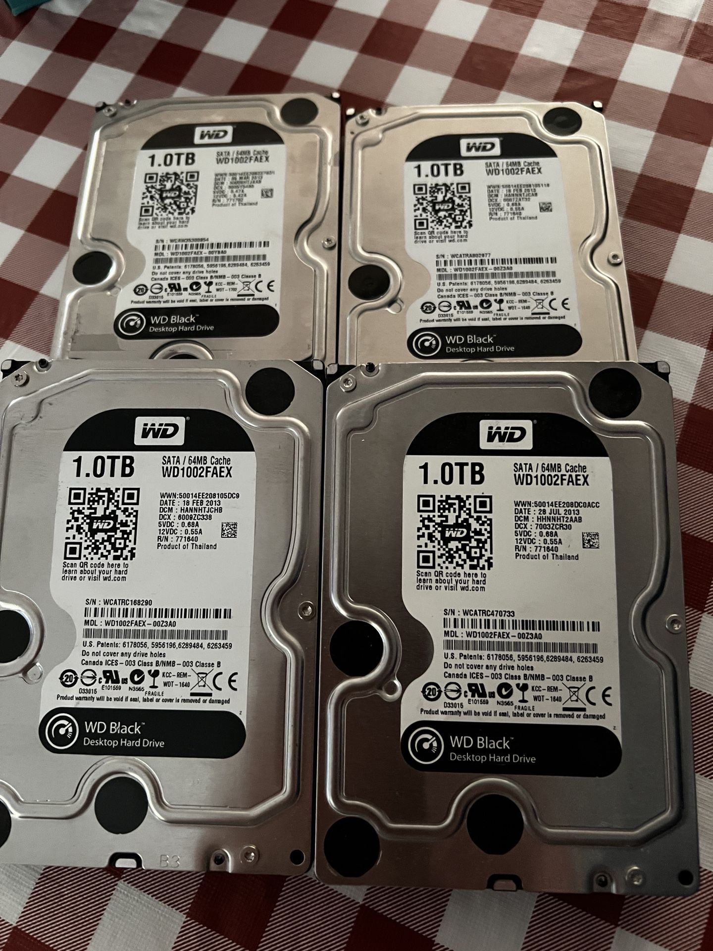 WD Caviar Black 1 TB SATA III 7200 RPM 64 MB Cache Internal Desktop 3.5" Hard Drive (WD1002FAEX )