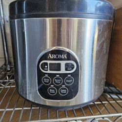 Aroma Rive Cooker
