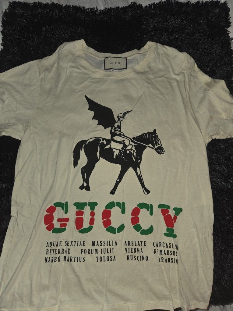 GUCCI( GUCCY X COLAB) MEDIUM