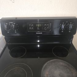 Frigidaire Electric Rang