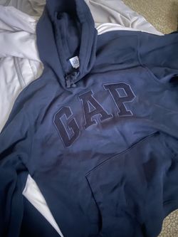 Black men’s gap hoodie