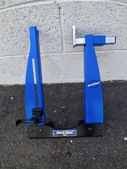 Park Tools Truing Stand