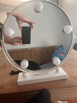 12 In Vanity Mirror