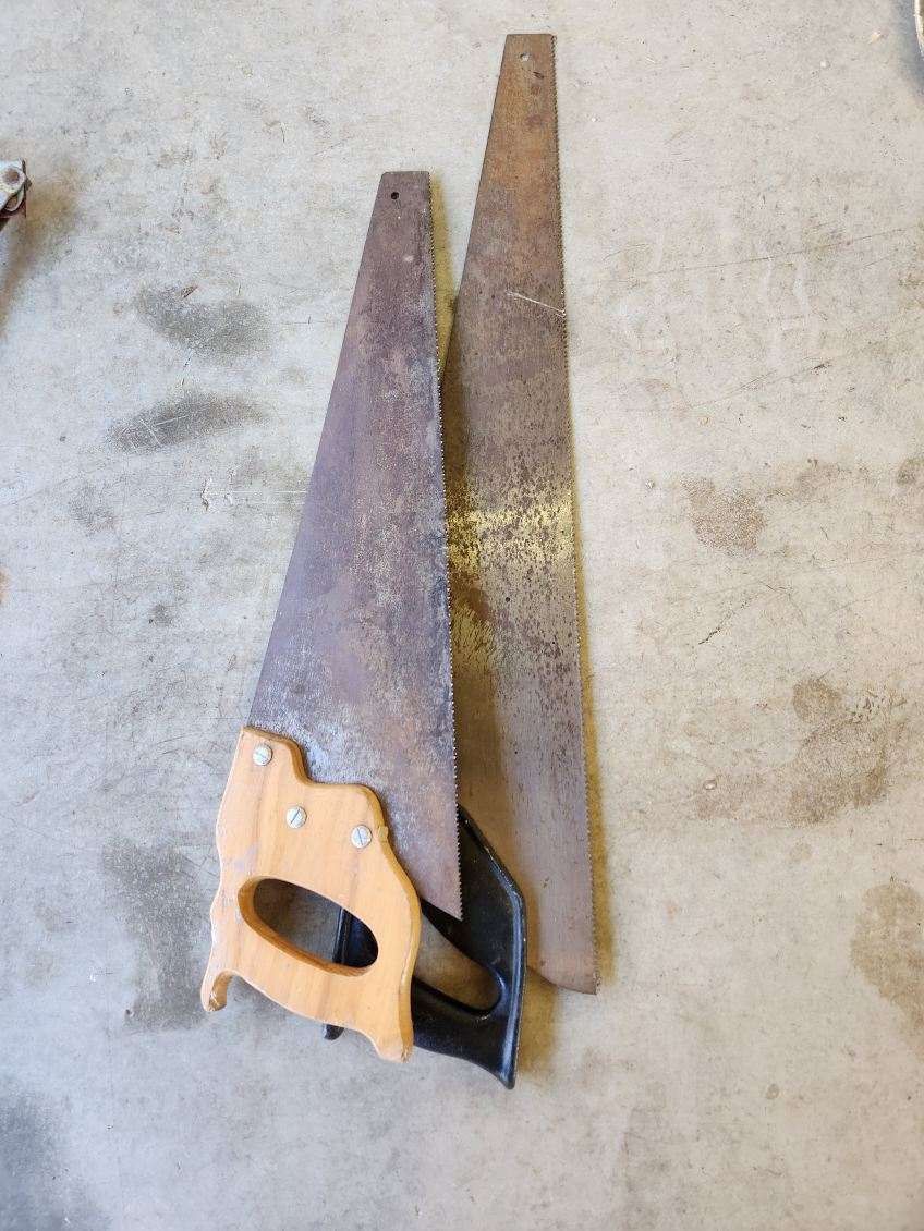 2 Handsaws