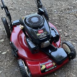 Self Propelled Lawnmower