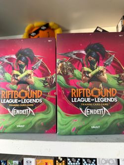 Riftbound League of Legends TCG Vendetta Vault Box