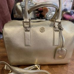 Tory Burch Satchel in Gold Saffiano Leather
