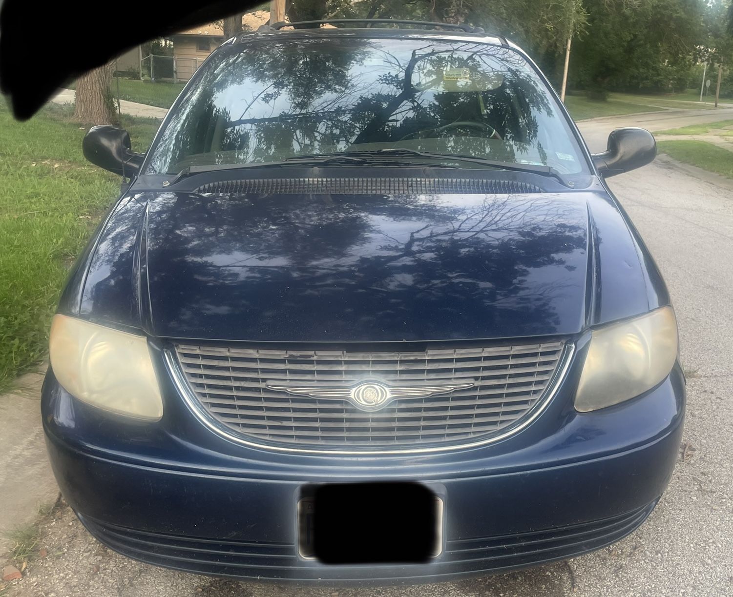 2004 Chrysler Town & Country