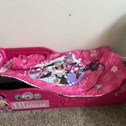 Minnie mouse bed