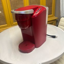 Red Keurig Coffee Maker $10