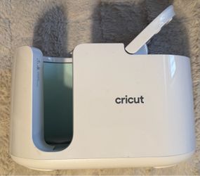 Circuit mug press
