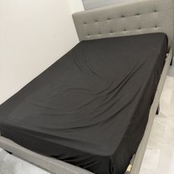 FULL SIZE BED