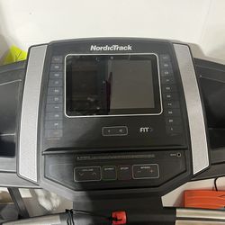 Nordic Track Treadmill . T6.5 SI Used 