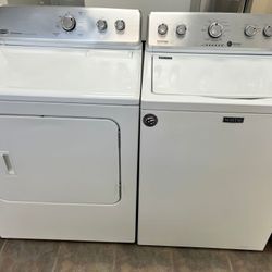 Maytag Washer And Electric Dryer Set 
