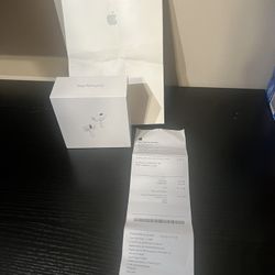 Apple AirPods Pro 2nd Gen (USB-C version)