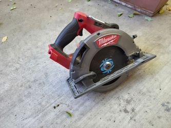 Milwaukee tools
