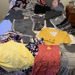 Teen Girls- Xsmall Ladies.   20 Pieces = $10.00 Bundle. Chino, Ca