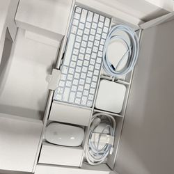 Apple iMac 24-inch M3 Blue 8-Core CPU 10-Core GPU 8GB RAM 256GB SSD Like New Open Box Bought Dec 2024 Barely Used With Original Box Keyboard Mouse