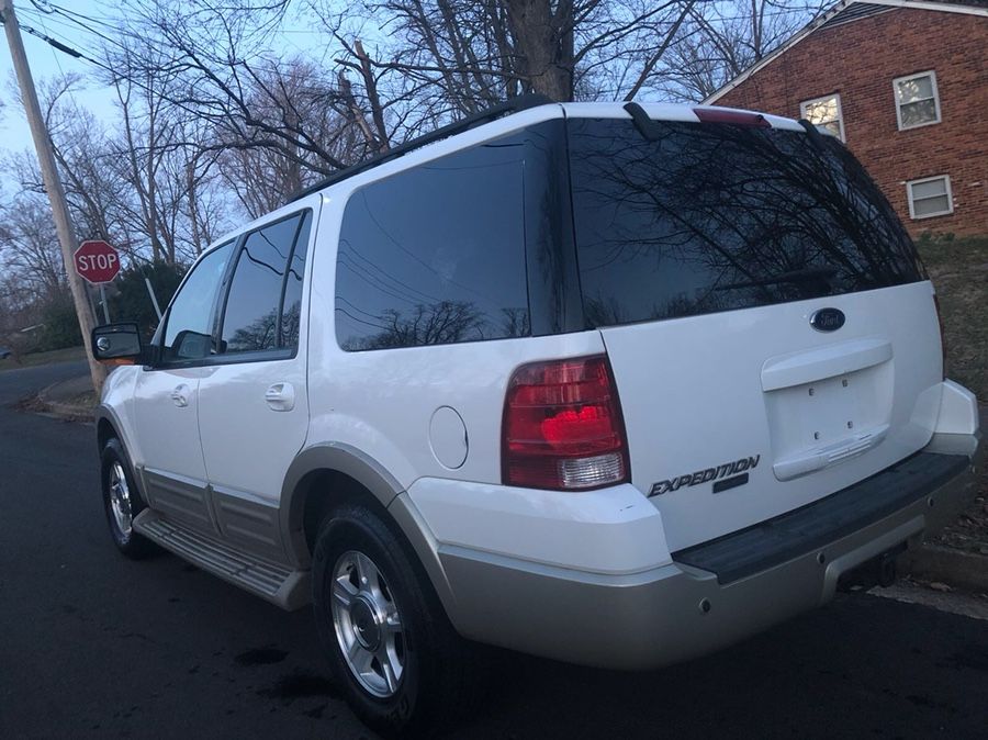 2005 Ford Expedition Eddie Bauer