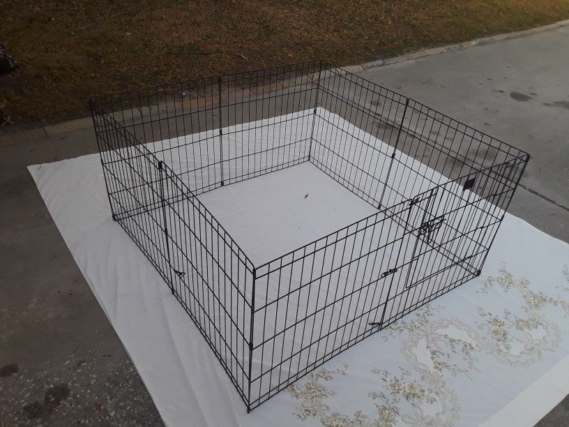 Adjustable  Exercise Black Metal wire Play Pen For Dogs 24" Inches High X 8 Sections Foldable