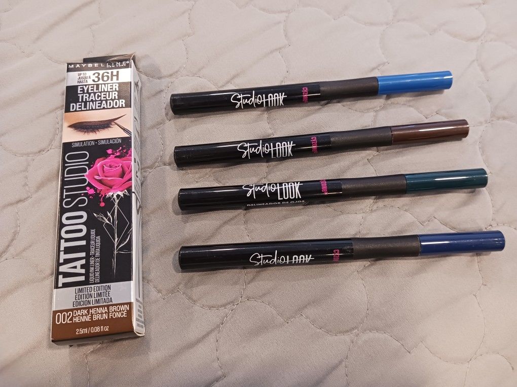 BRAND NEW MAKEUP  ,LIPSTICK,EYELINERS & EYESHADOW .......😁😊😍