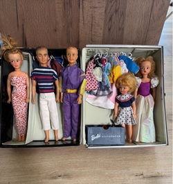 Rare Vintage 1960s Ideal TAMMY DOLL FAMILY Lot – 5 Dolls, Case, Massive 30+ Pc Wardrobe & Accessorie