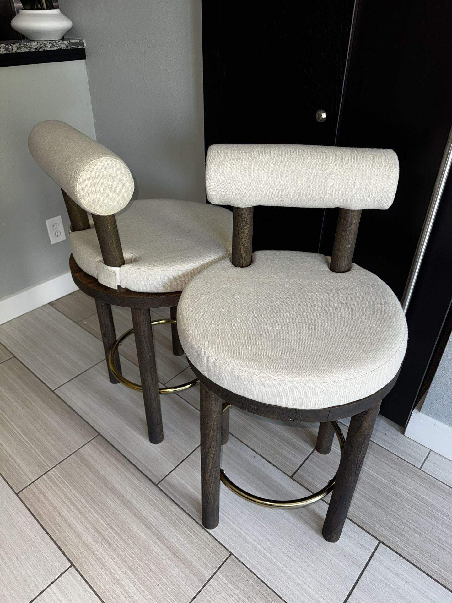 2 Solid Mango Wood Dining Chairs