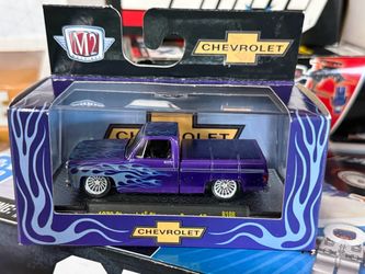 M2 1973 Chevrolet Cheyenne Super 10 R108 1:64 Scale
