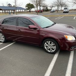 2010 Toyota  Avalon XLS Leather MR