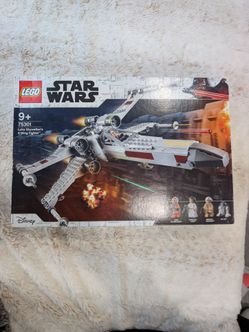 Lego set 75301 - Luke Skywalker's X-Wing Fighter
