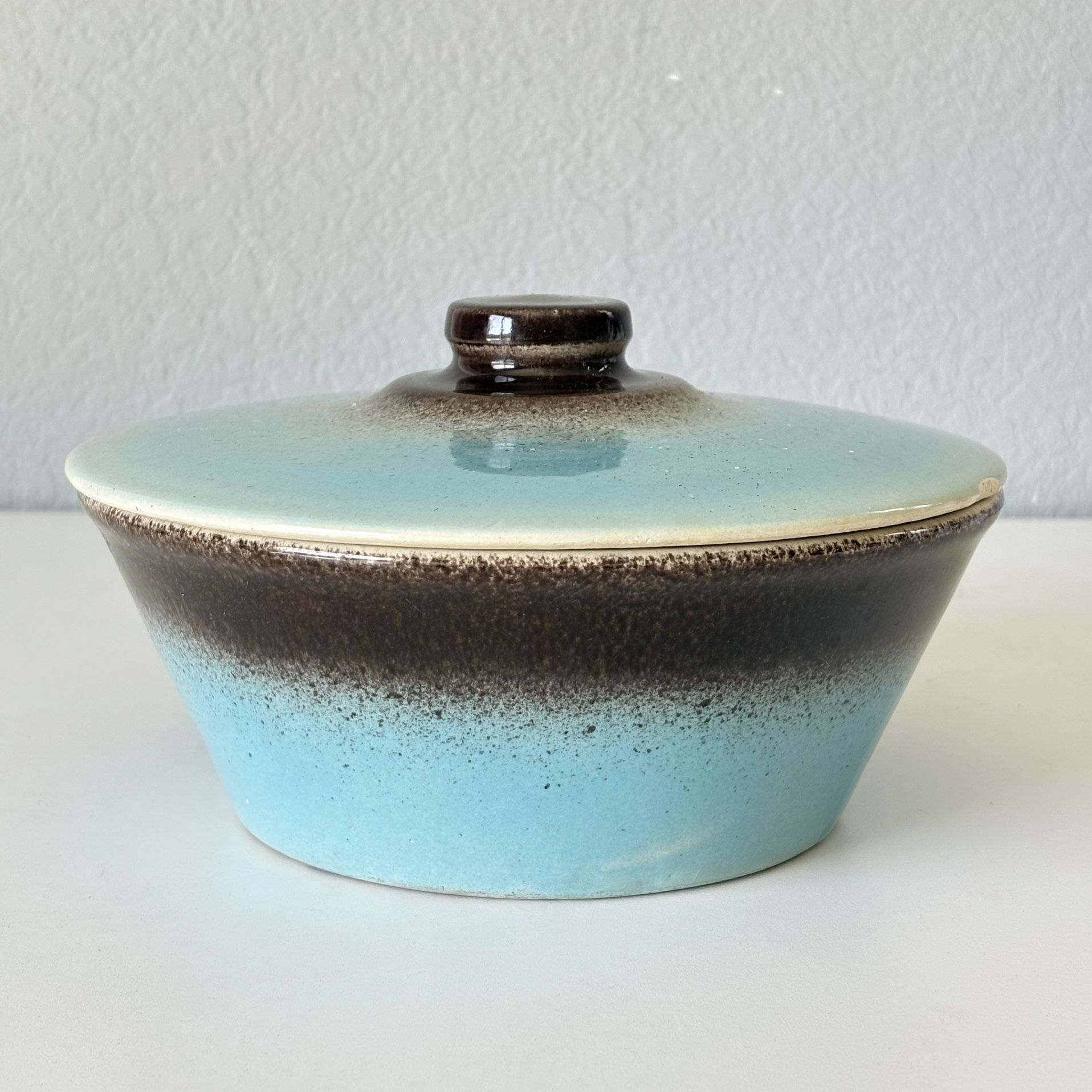 Bean Pot With Lid Crock Blue Glazed Ceramic Pottery Stoneware Round Dish