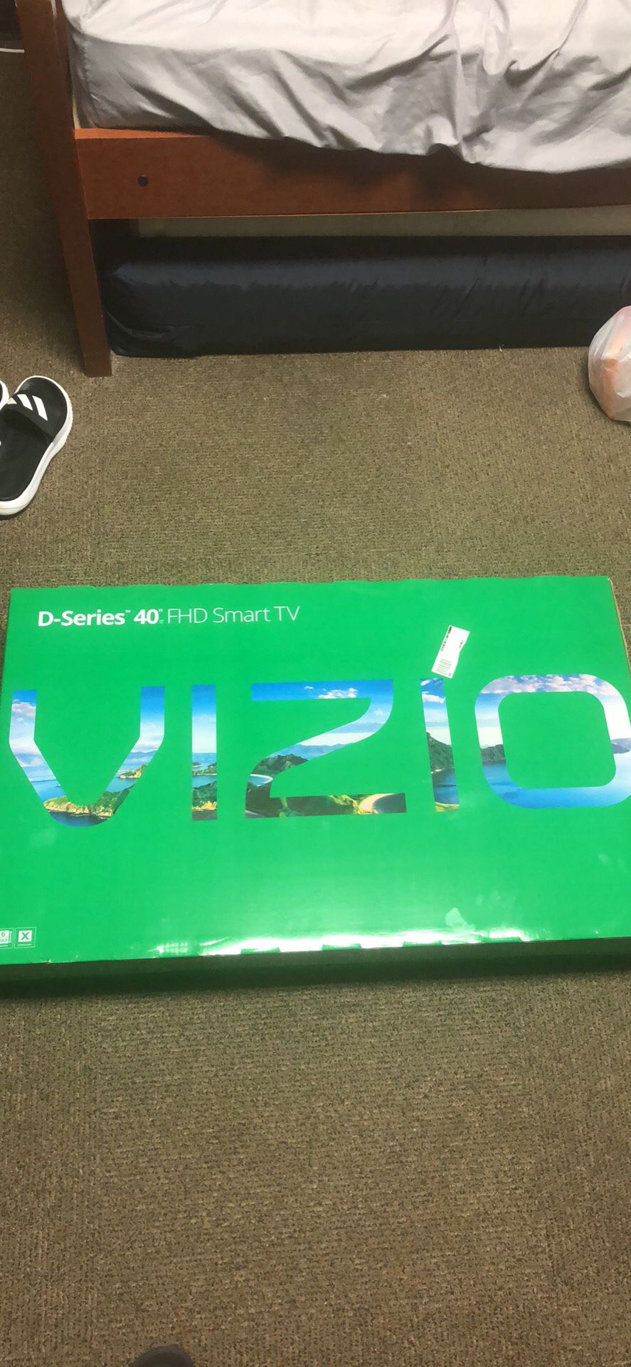 Vizio smart Tv 40’ inch brand new