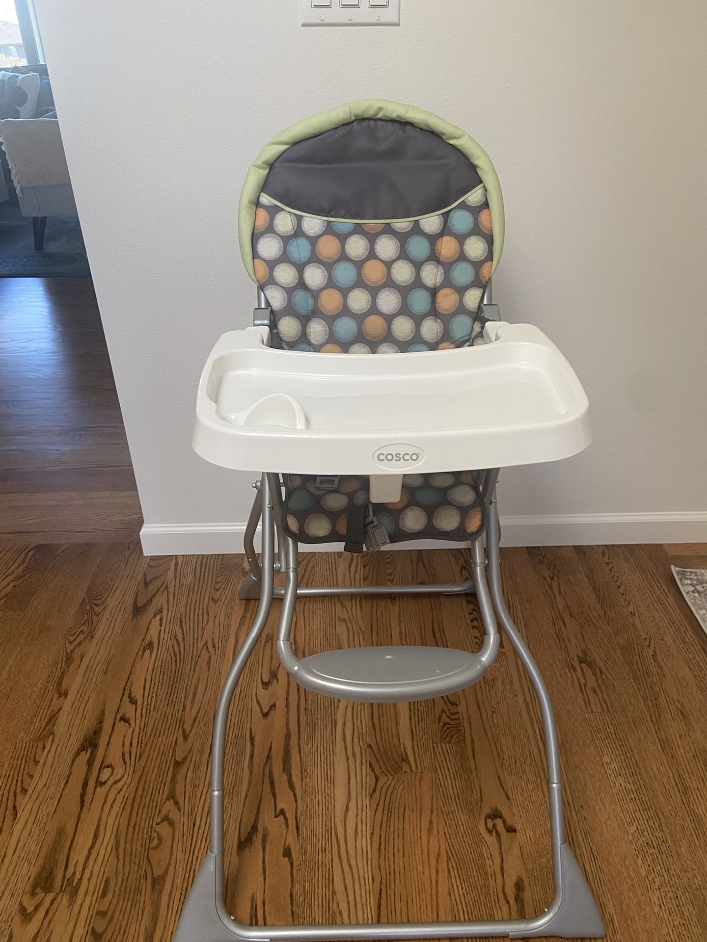 High Chair - Cosco Slim Fold
