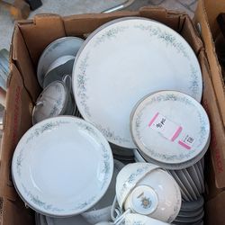 Noritake Roseberry China Set