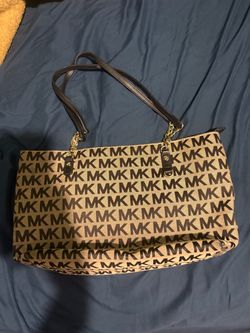 MK purse