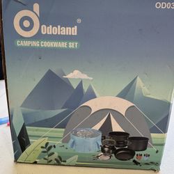 Odoland Camping Cookware Mess Kit, Lightweight Pot Pan Kettle with 2 Cups, Fork Spoon Kit Stainless Steel, gray for Backpacking, Outdoor Camping Hikin