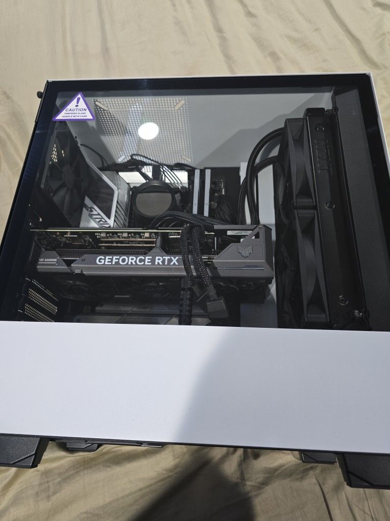Gaming PC, No Trades