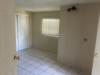 Beautiful Single Family House In Riverside