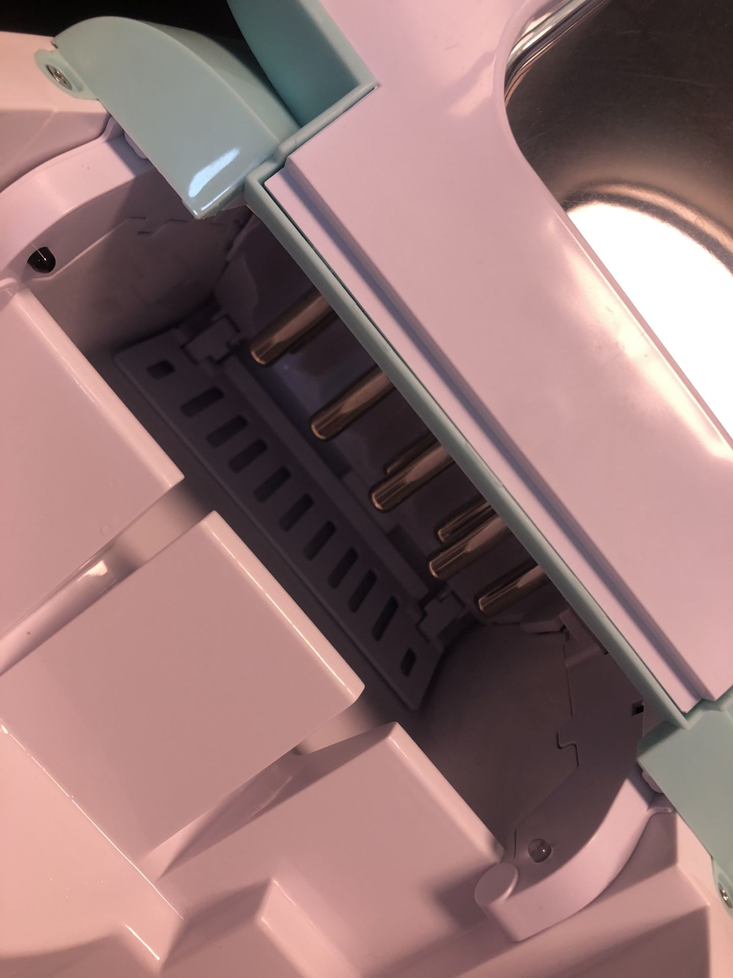 Igloo Ice Maker
