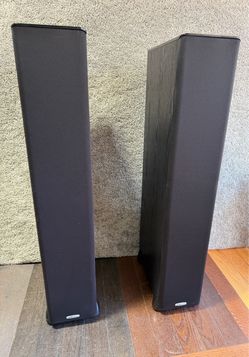 Polk Audio Tower Speakers – Pair TSi400