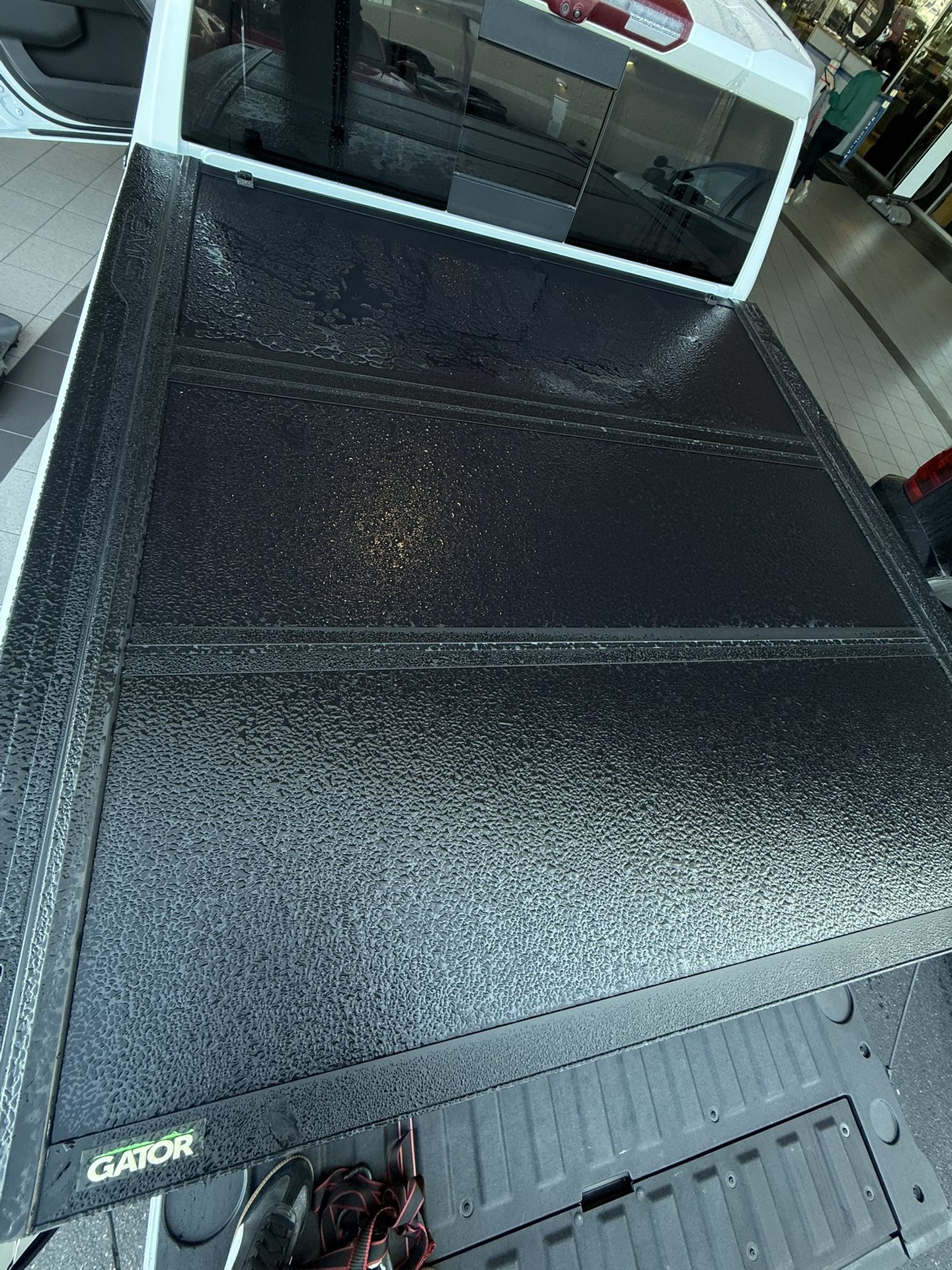 5.8 Bed Cover 2024 Sierra denali