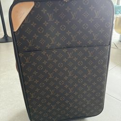 Authentic Louis Vuitton Rolling Luggage